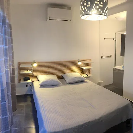 Maison Le Jean Bart آجد